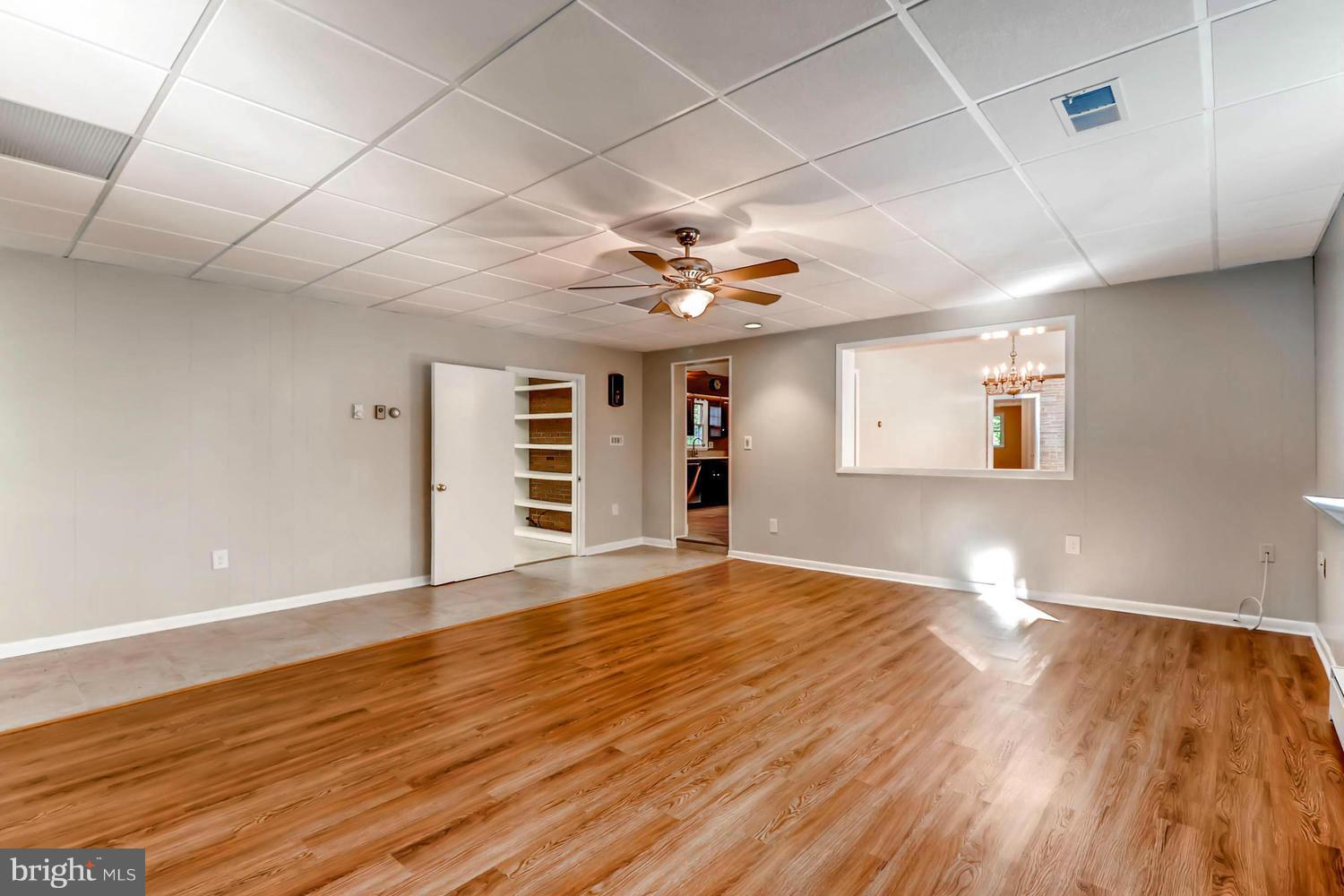 6826 New Cut Road Kingsville, MD 21087 - Photo 4 of 28 Family Room
