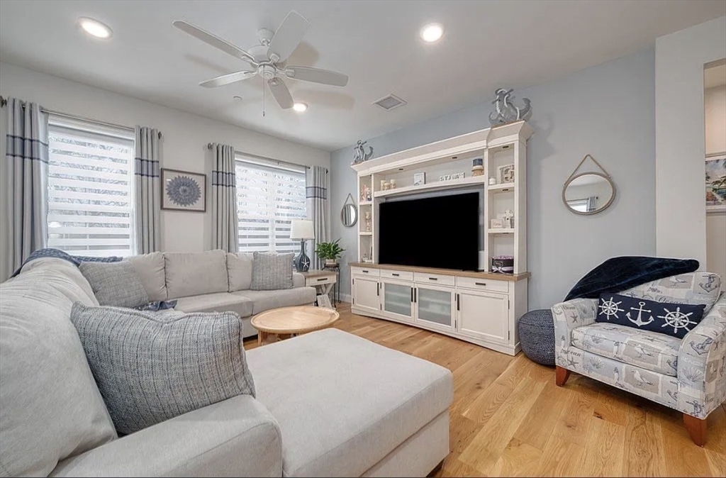 50 Coppersmith Way, Unit 302 Canton, MA 02021 - Photo 5 of 30