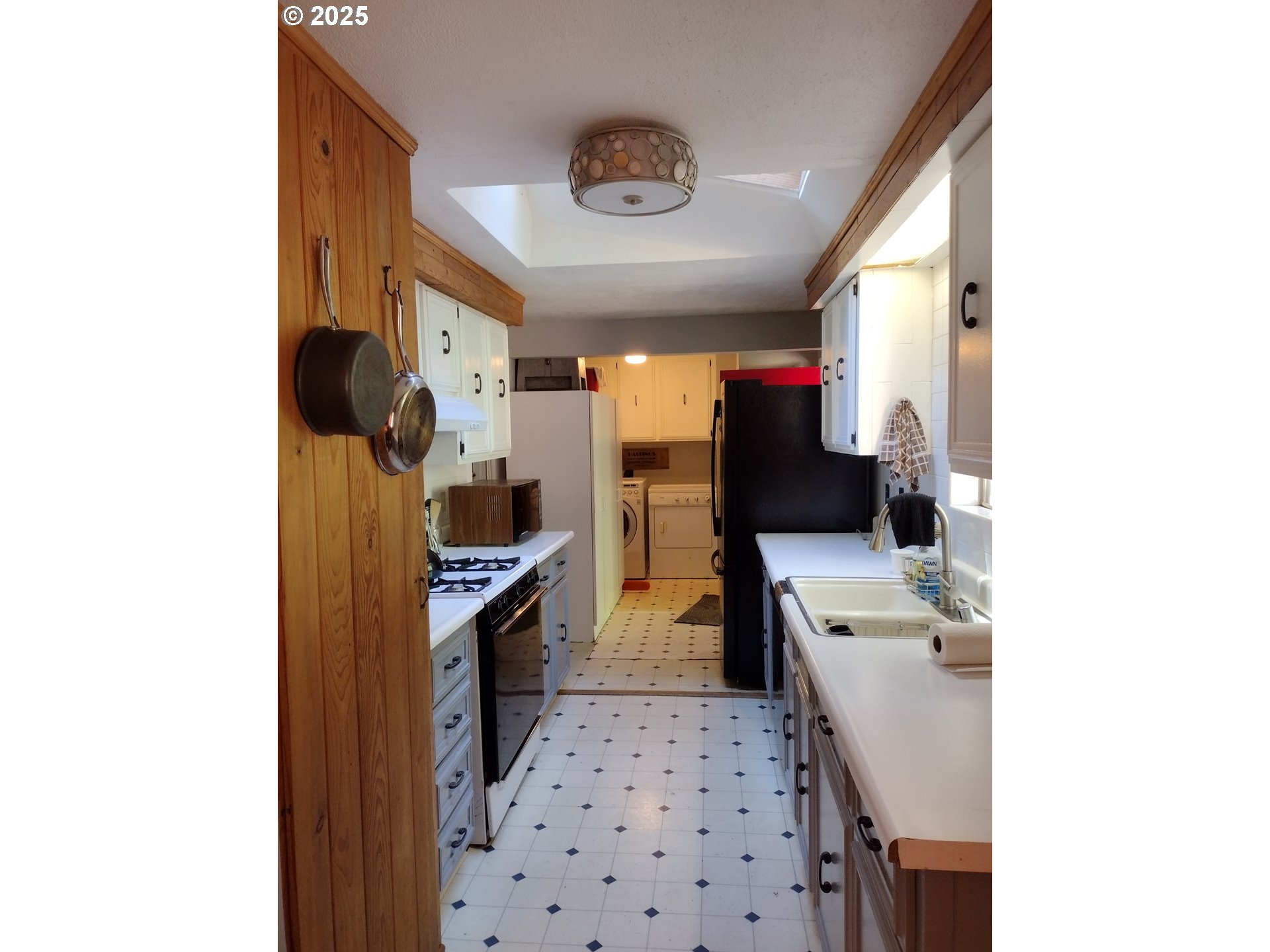 70 Appleton Road Lyle, WA 98635 - Photo 4 of 17