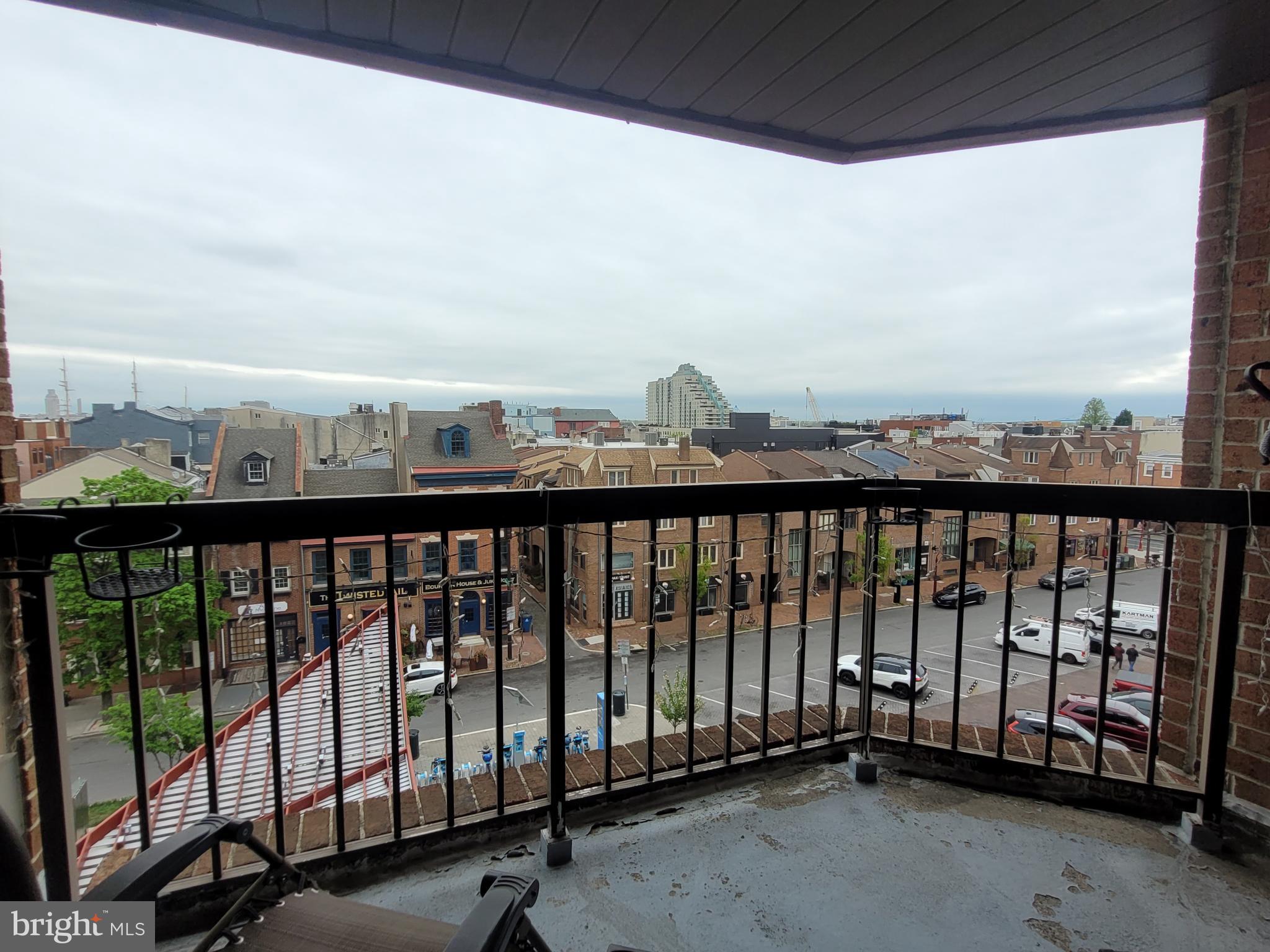 530 South 2nd Street, Unit 610 Philadelphia, PA 19147 - Photo 4 of 21 a view of city from a balcony