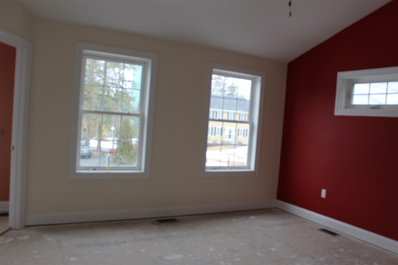 26 Crimson Lane Rochester, NH 03868 - Photo 8 of 18