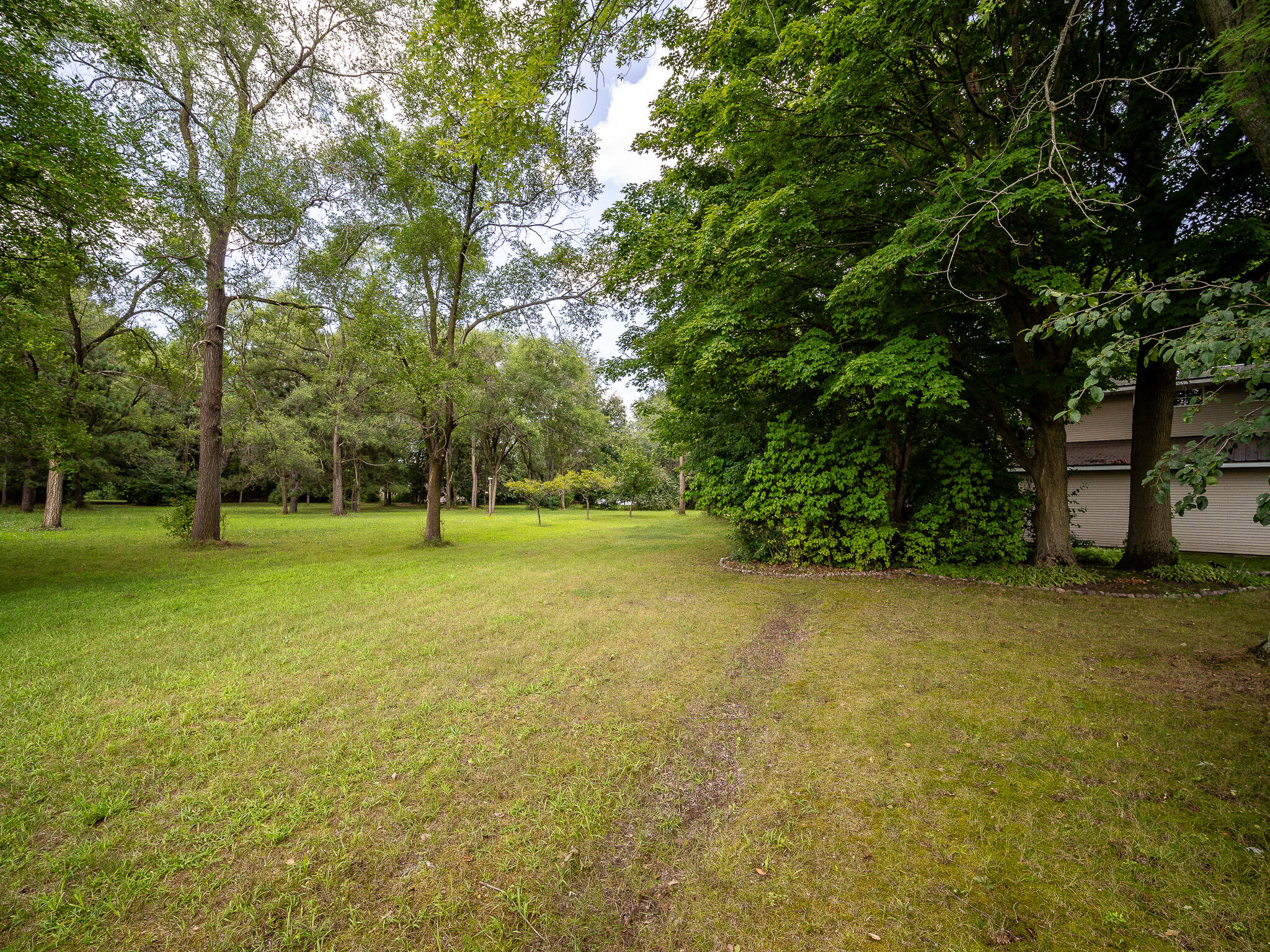 726 North Bridge Street Belding, MI 48809 - Photo 31 of 35 13