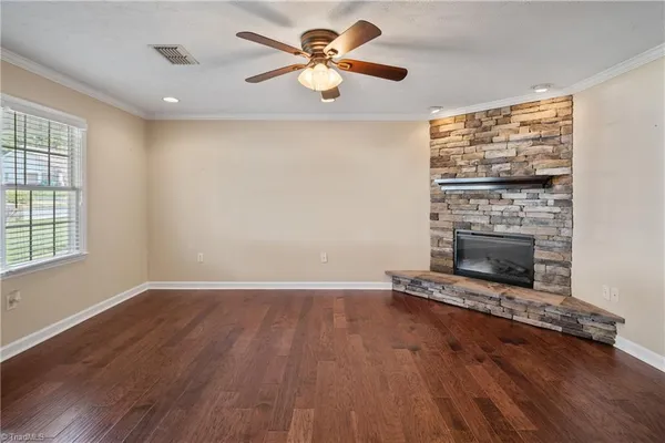 $297,000 | 260 South Boyles Street, Pilot Mountain, NC 27041