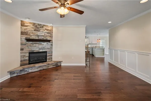 $297,000 | 260 South Boyles Street, Pilot Mountain, NC 27041