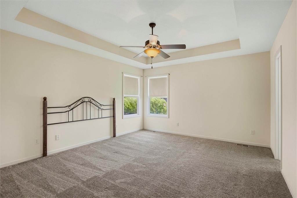503 River Birch Road Raymore, MO 64083 - Photo 13 of 36