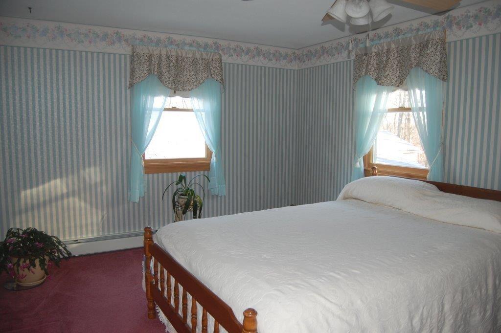 34 S Road Readfield, ME 04355 - Photo 17 of 32 MASTER BEDROOM