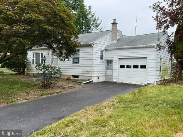 $209,900 | 1811 Woodland Avenue, Lancaster, PA 17602