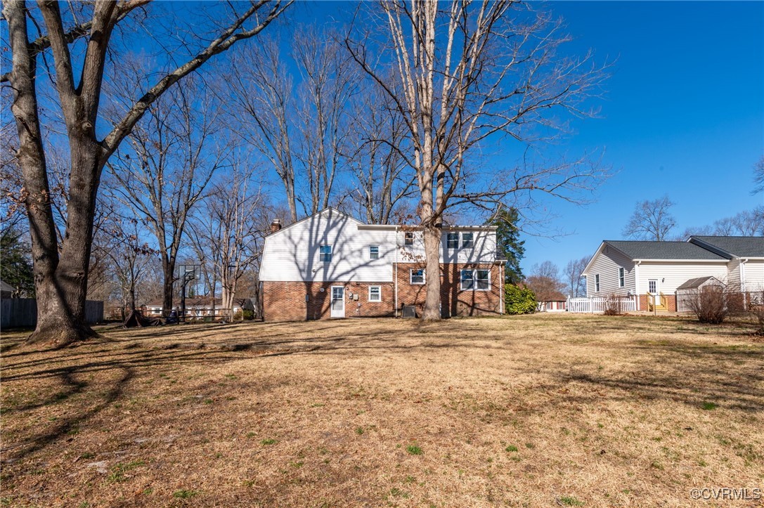 10921 Weybridge Road Chester, VA 23831 - Photo 6 of 30 Gallery Image 6