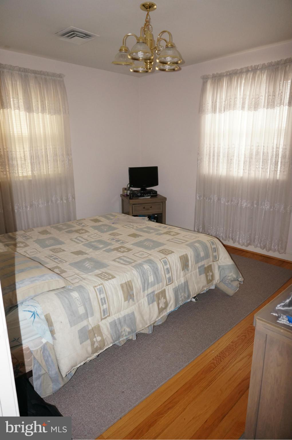 9517 Ocala Street Silver Spring, MD 20901 - Photo 27 of 29 Bedroom