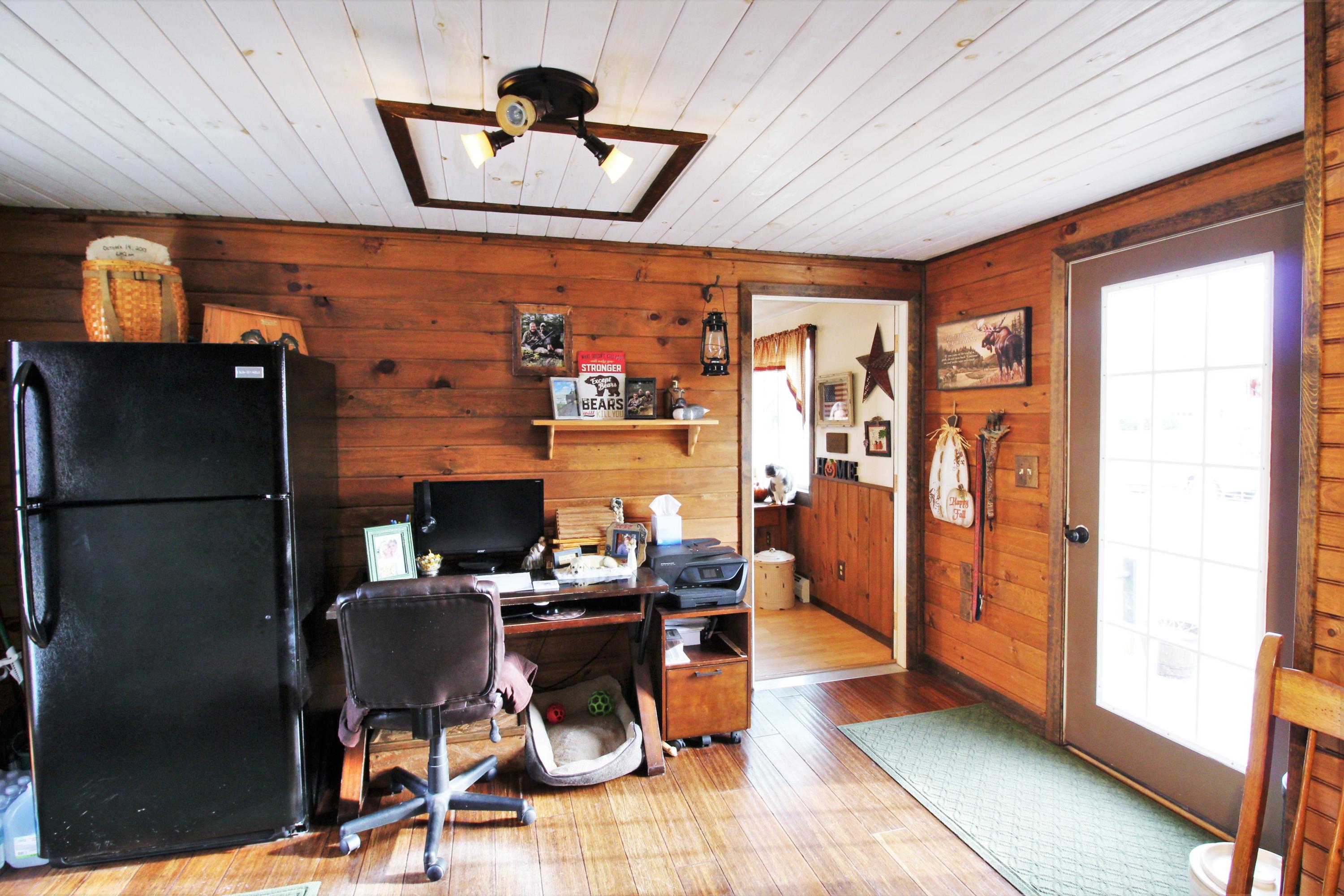 2 Spring Street East Millinocket, ME 04430 - Photo 5 of 48 IMG_9006 (2)
