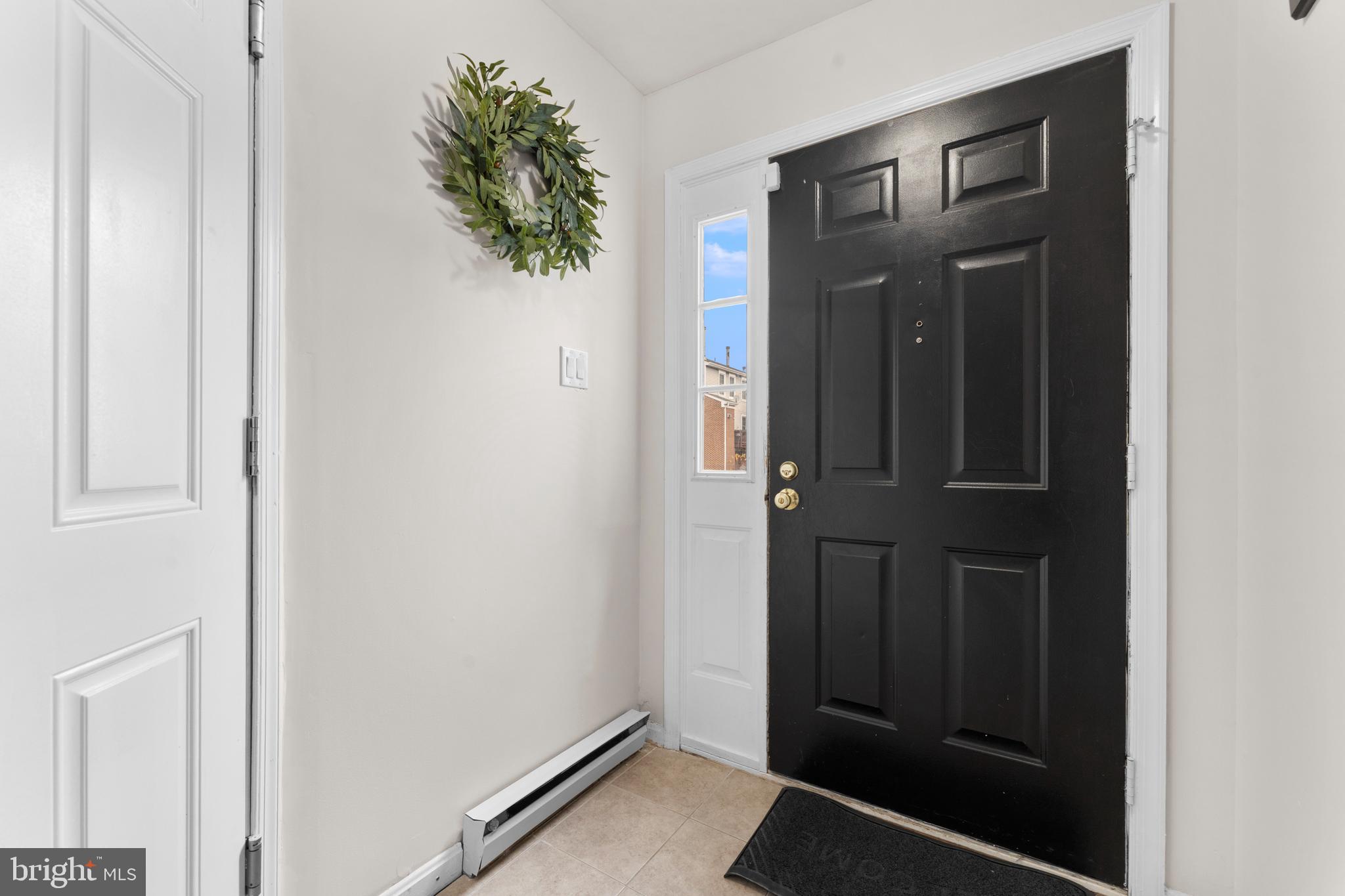 11184 Stagestone Way Manassas, VA 20109 - Photo 5 of 38 a view of closet