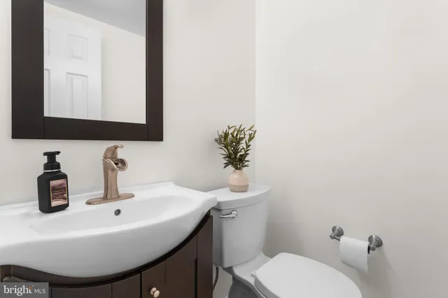 $372,500 | 11184 Stagestone Way, Manassas, VA 20109