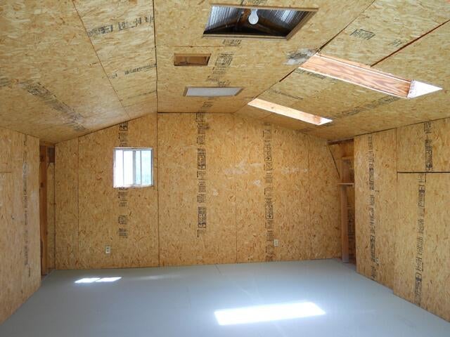570 Schiefflin Gulch Road Gold Hill, OR 97525 - Photo 26 of 32 Bonus room above the garage