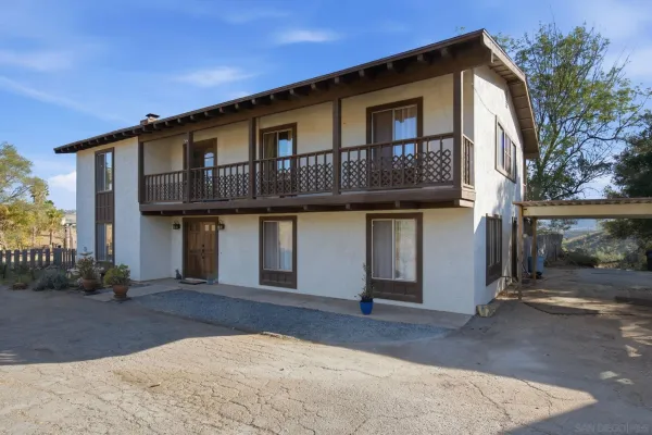 $950,000 | 11248 Calle Oro Verde, Valley Center, CA 92082