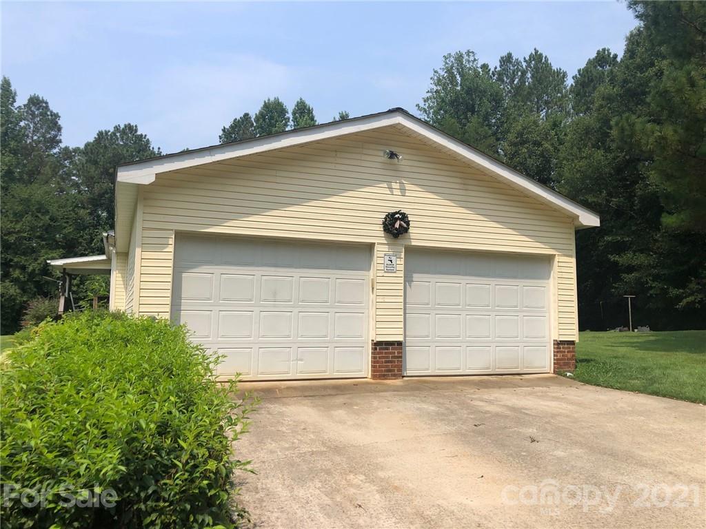 5698 Burney Mill Road Denton, NC 27239 - Photo 5 of 37 Gallery Image 5