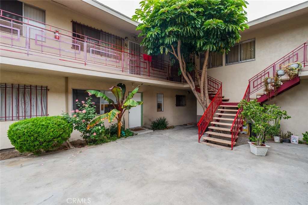 901 Linden Avenue, Unit 8 Long Beach, CA 90813 - Photo 21 of 24