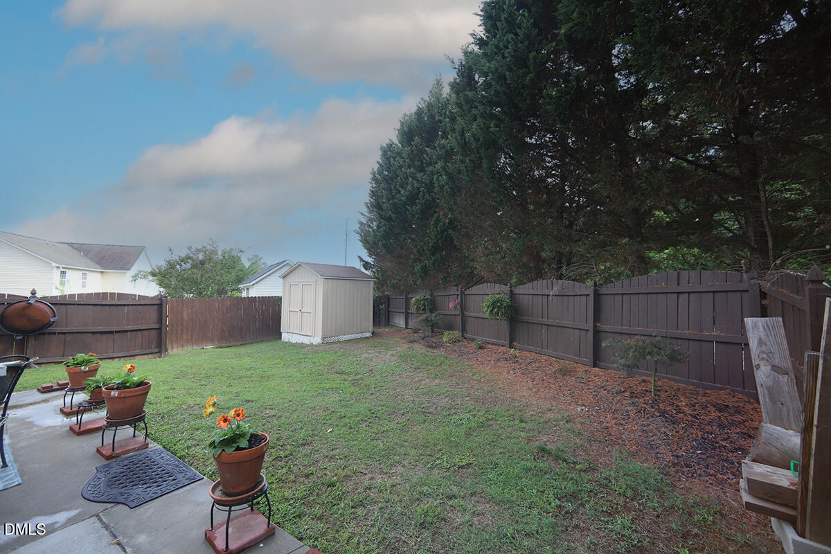 4608 Six Siblings Circle Raleigh, NC 27610 - Photo 25 of 28 4608 Six Siblings CircleZ5