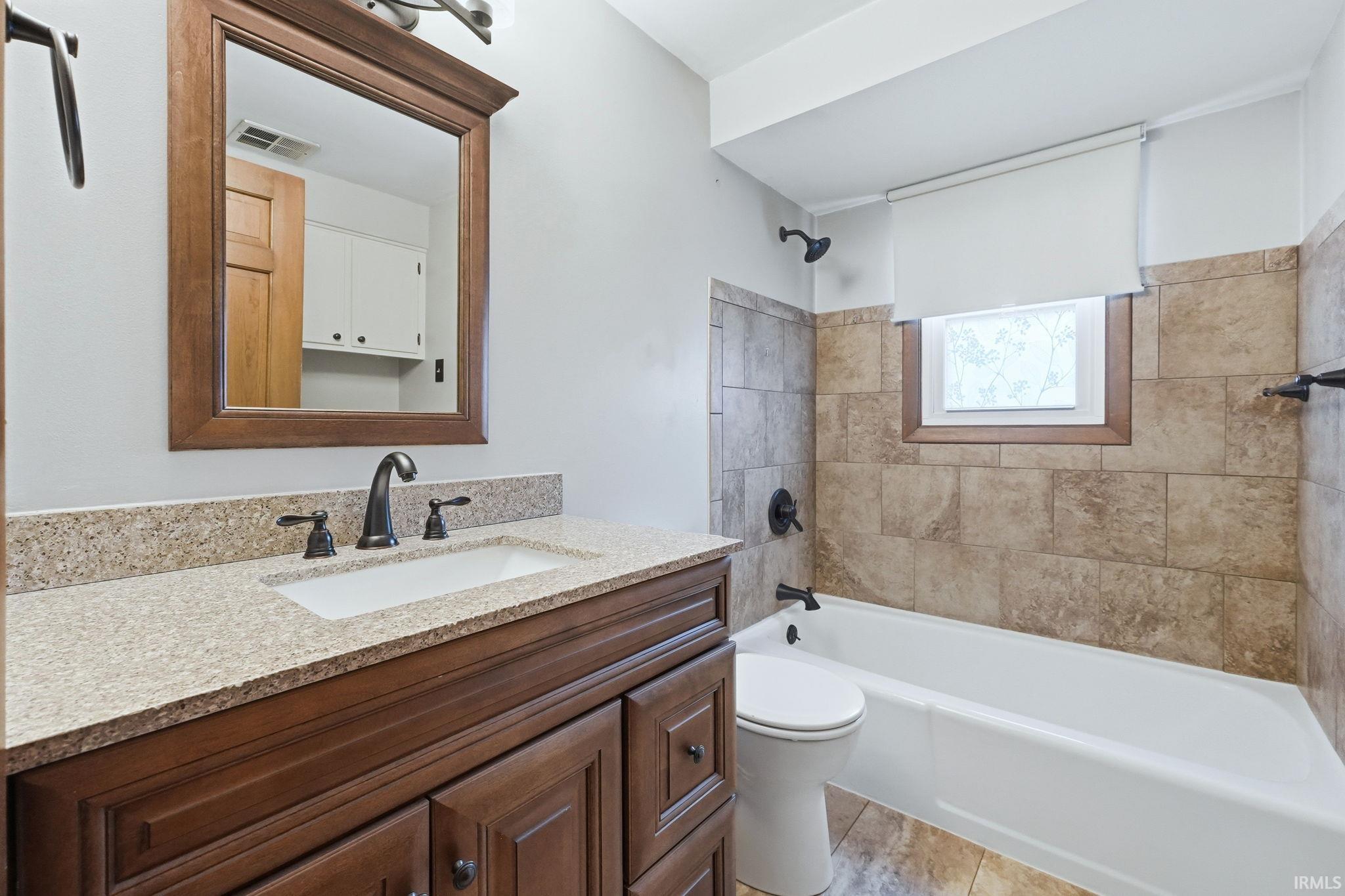 4615 Beechcrest Drive Fort Wayne, IN 46835 - Photo 16 of 33