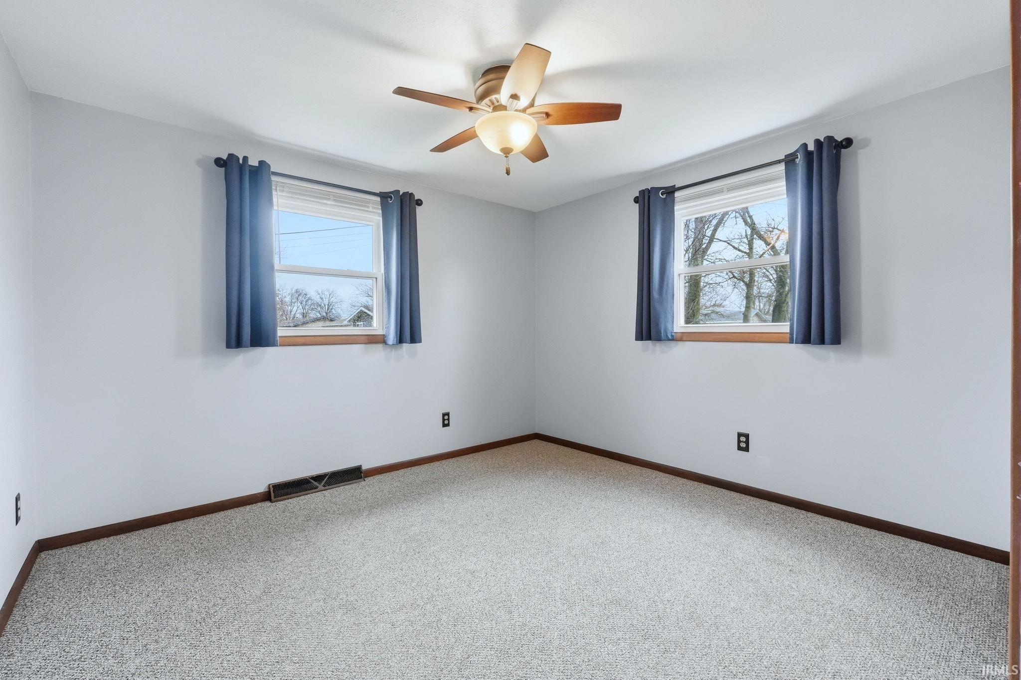 4615 Beechcrest Drive Fort Wayne, IN 46835 - Photo 18 of 33