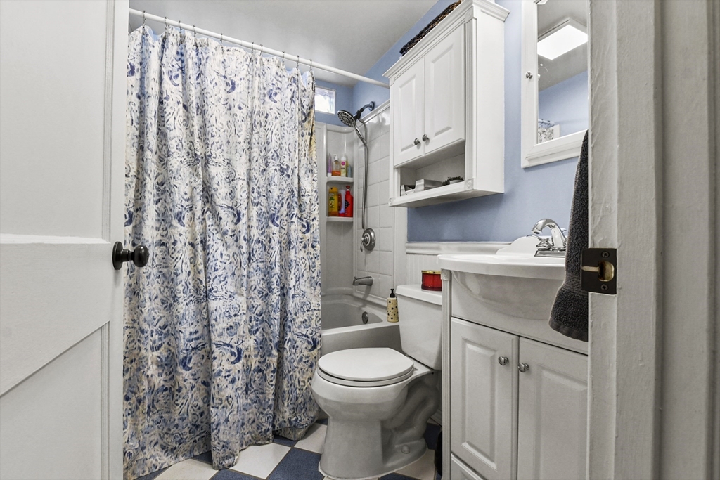 62 Elva Road Weymouth, MA 02191 - Photo 12 of 41 Gallery Image 12