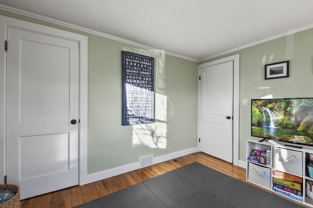 62 Elva Road Weymouth, MA 02191 - Photo 19 of 41 Gallery Image 19