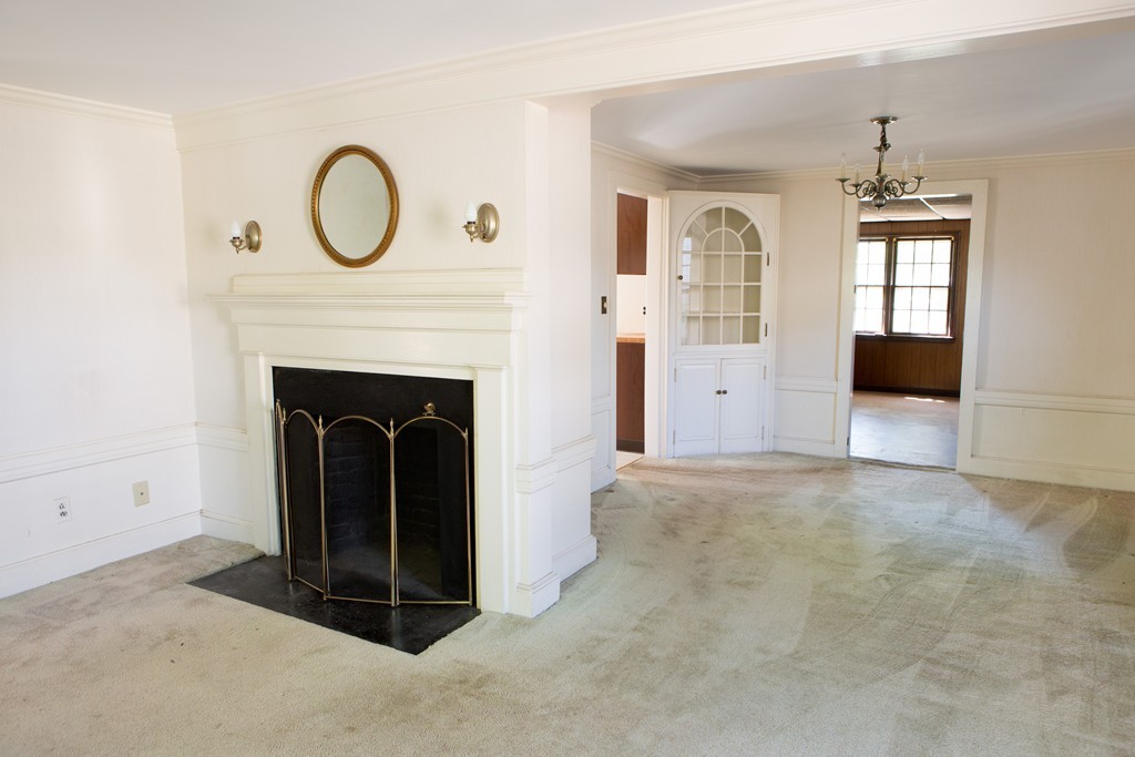 25 Fulton Spring Road Medford, MA 02155 - Photo 3 of 12 Gallery Image 3