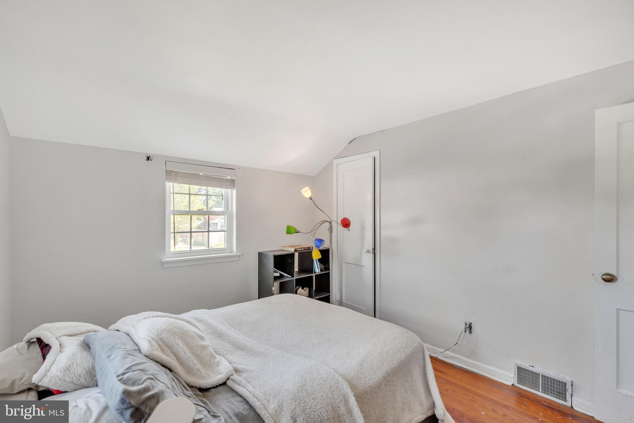202 Garth Road Oreland, PA 19075 - Photo 17 of 31 Gallery Image 17