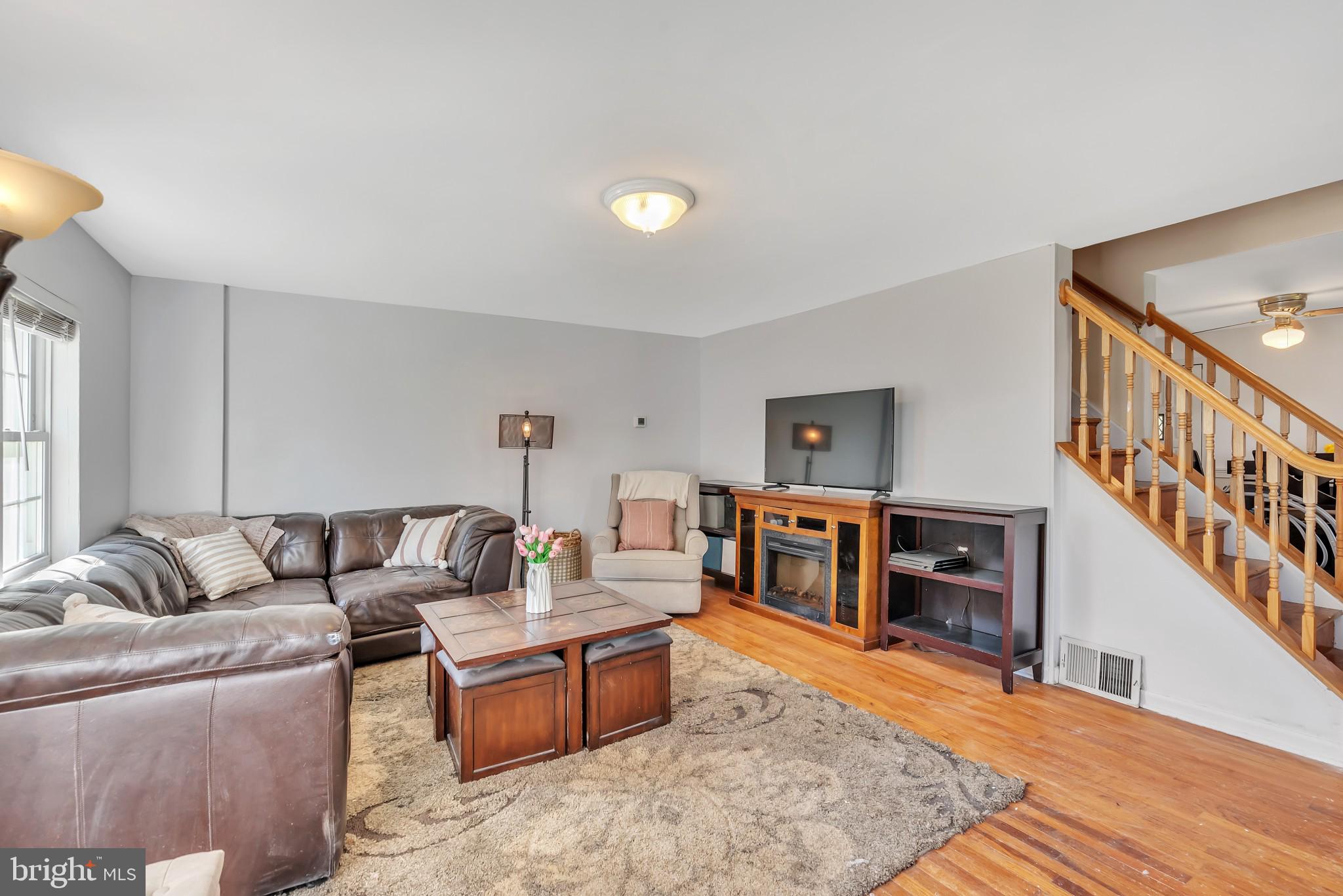 202 Garth Road Oreland, PA 19075 - Photo 5 of 31 Gallery Image 5