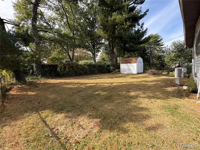 $1,900 | 210 Francisca Drive, Florissant, MO 63031