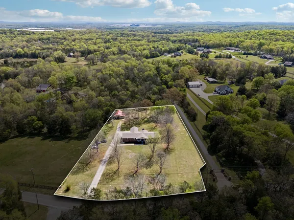 $649,900 | 3812 Rockdale Fellowship Road, Mount Juliet, TN 37122