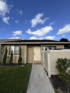 10267 Boca Bend West, Unit G4 Boca Raton, FL 33428 - Photo 4 of 4 foto 1