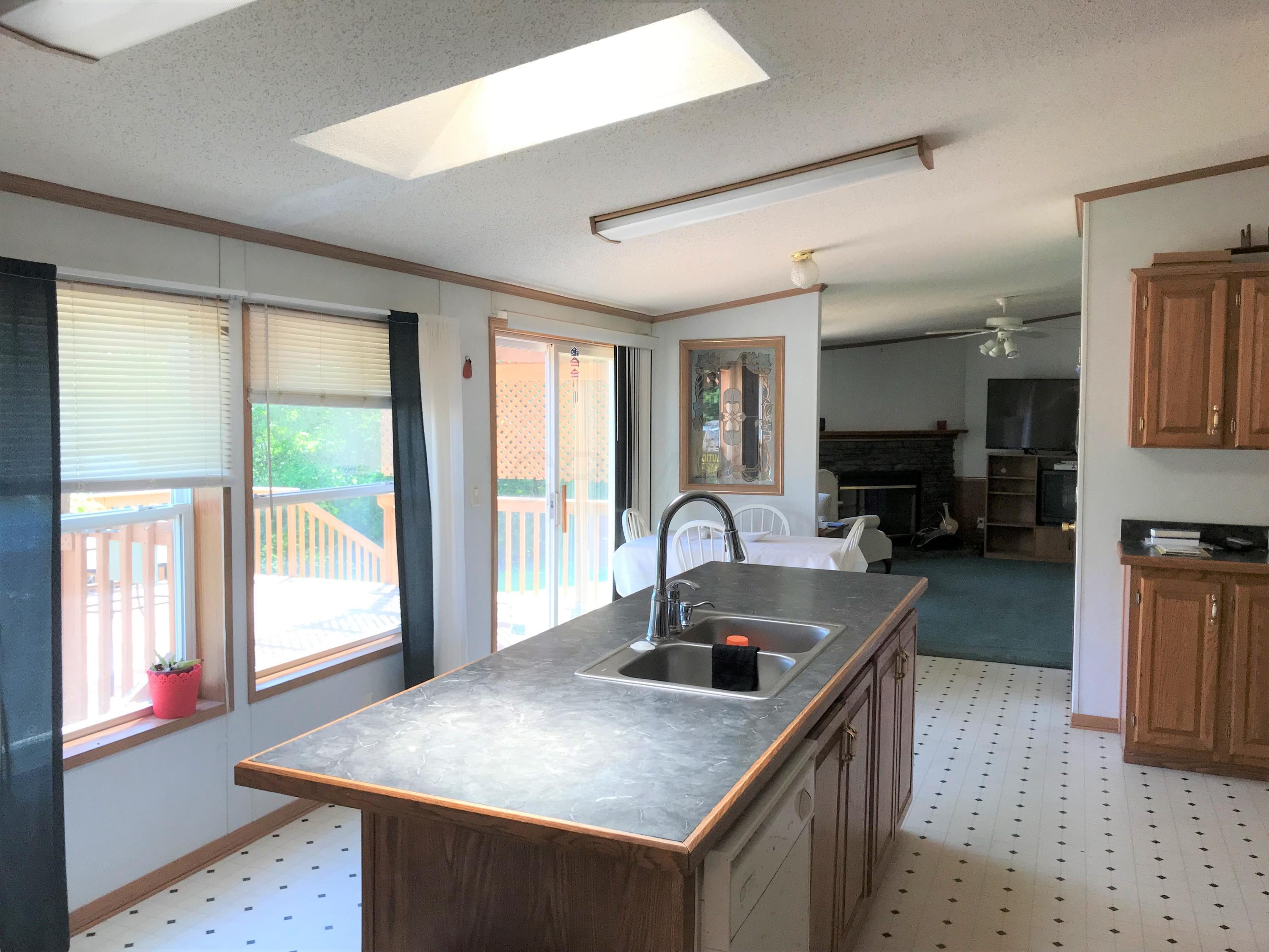 9750 Sidle Road Nashport, OH 43830 - Photo 6 of 32