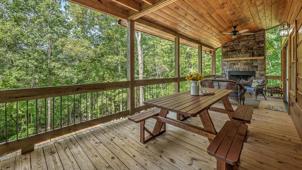 44 Windy Valley Lane Blue Ridge, GA 30513 - Photo 12 of 38