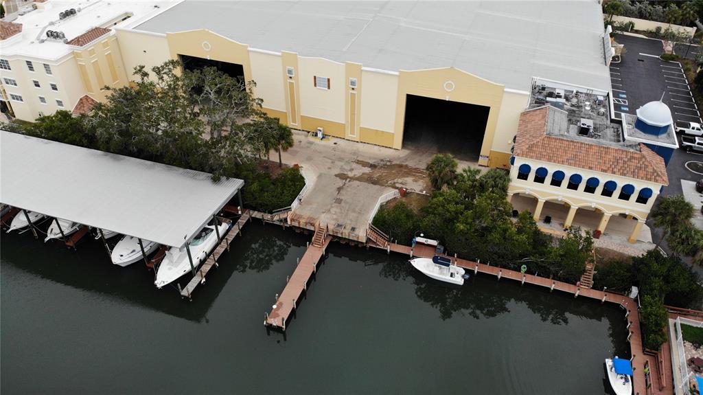 570 Blackburn Point Road, Unit 40 Osprey, FL 34229 - Photo 4 of 4