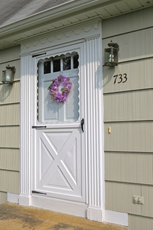 733 Country Club Road Greenfield, MA 01301 - Photo 5 of 29 Gallery Image 5