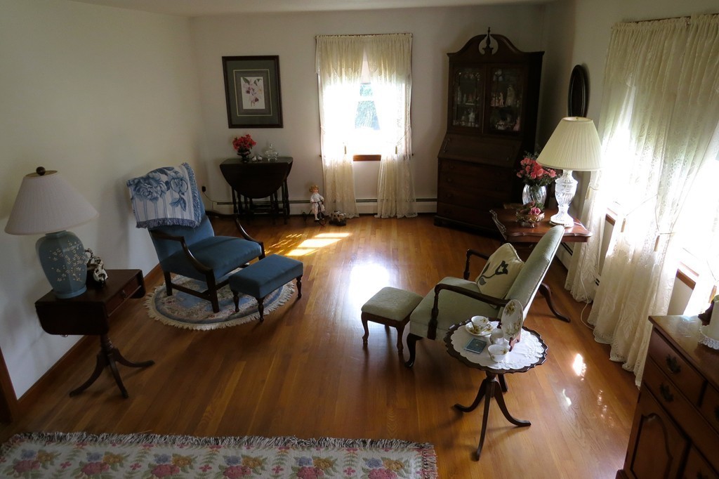 733 Country Club Road Greenfield, MA 01301 - Photo 7 of 29 Gallery Image 7