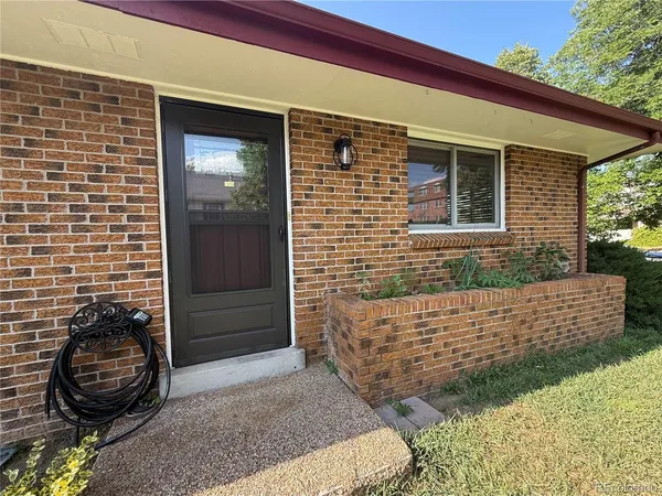 $1,995 | 3237 South Grant Street, Unit A, Englewood, CO 80113