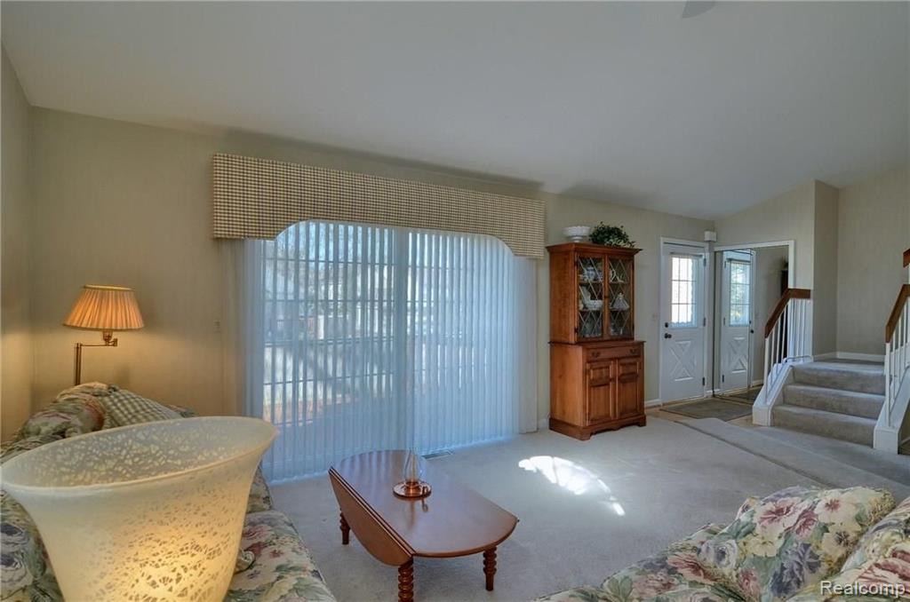 1472 Saddle Lane, Unit 167 Rochester Hills, MI 48306 - Photo 11 of 34
