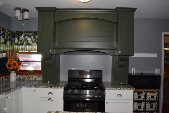 $275,000 | 1039 South Main Street, Martinsville, IN 46151