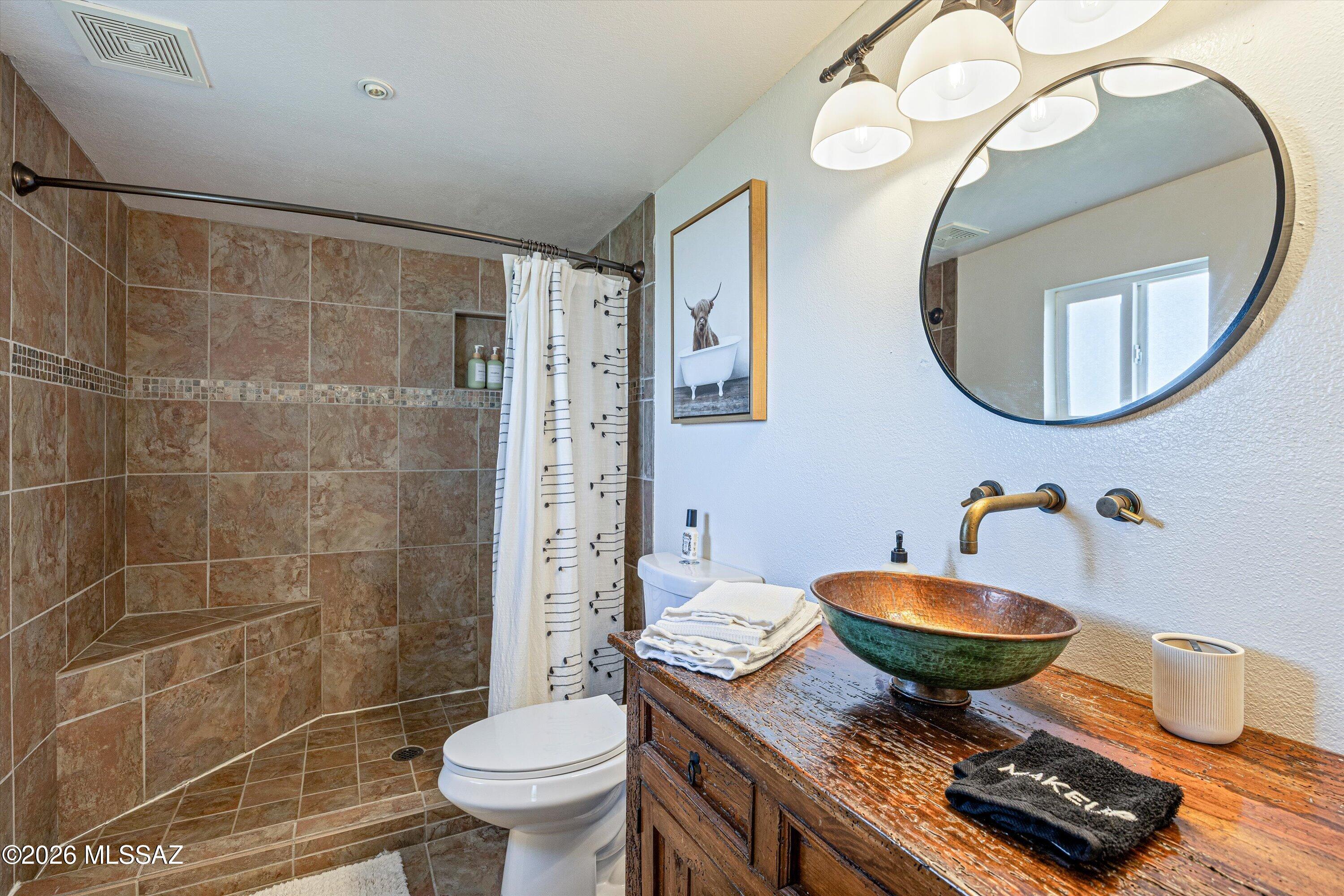 419 Elgin Road Elgin, AZ 85611 - Photo 20 of 33 21-Bathroom