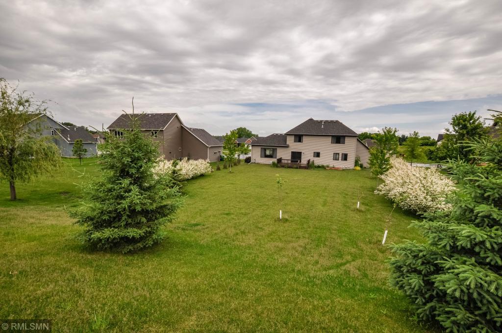 2206 Fieldstone Road Southwest Rochester, MN 55902 - Photo 4 of 55