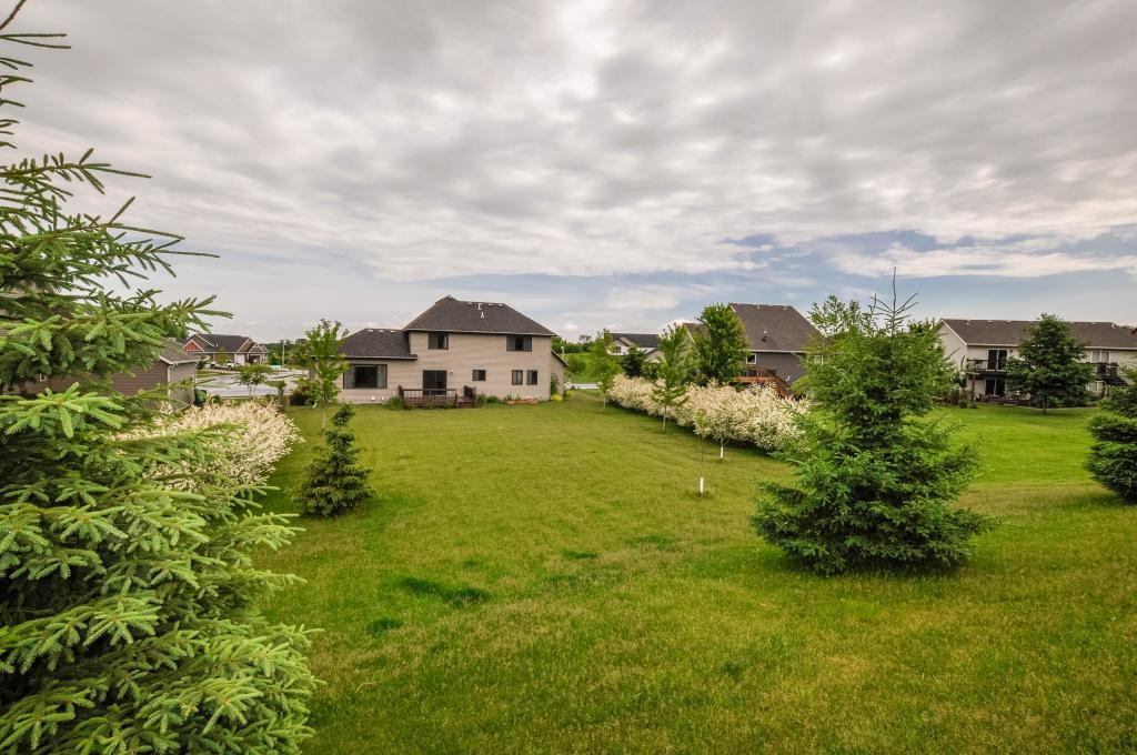 2206 Fieldstone Road Southwest Rochester, MN 55902 - Photo 5 of 55