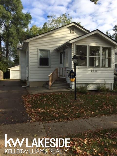 1211 Ruffner Avenue Birmingham, MI 48009 - Photo 1 of 35