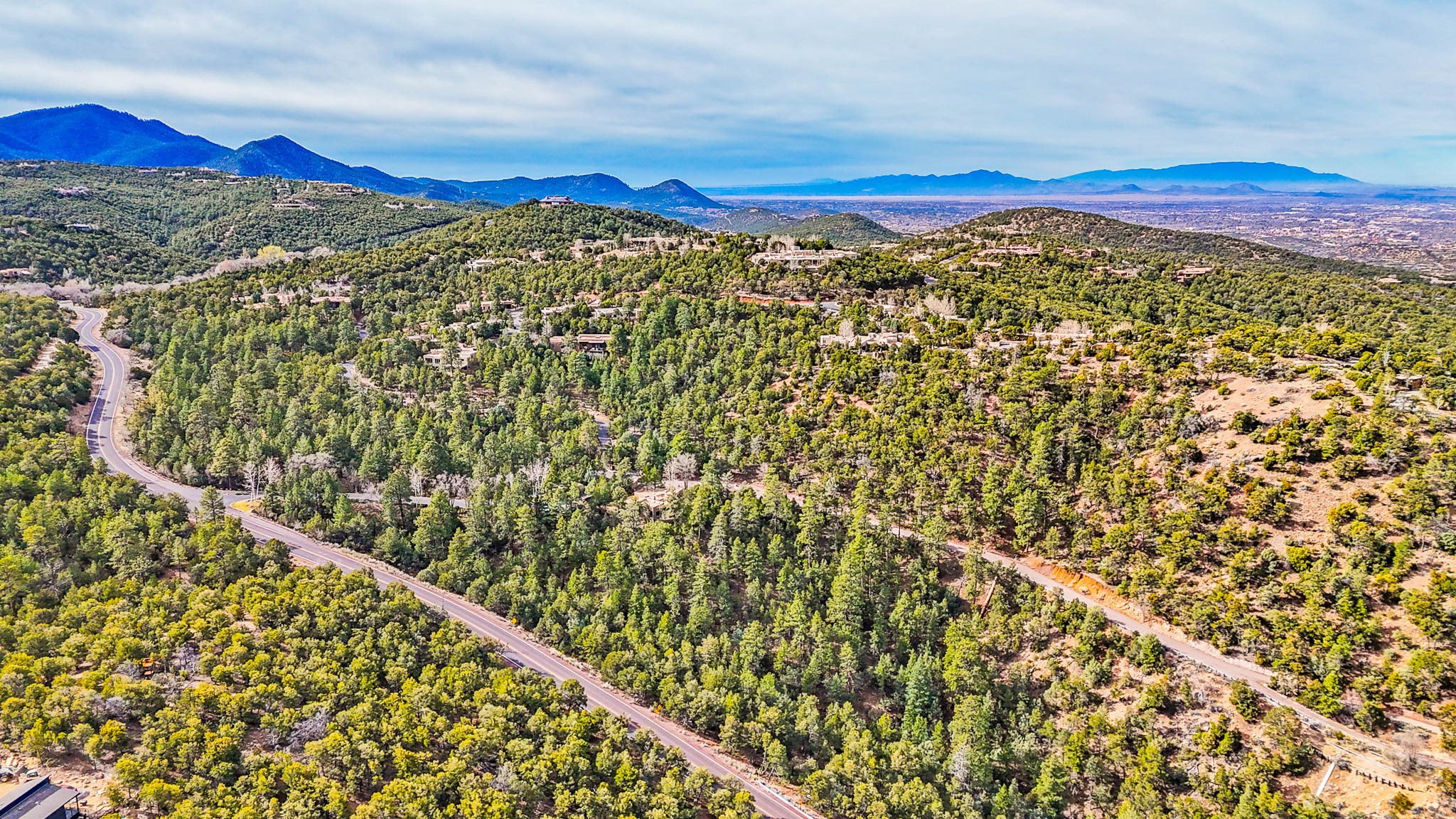 1433 Tesuque Creek Road Santa Fe, NM 87501 - Photo 4 of 8