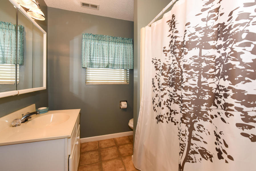 3120 Pineview Road Maryville, TN 37803 - Photo 22 of 31 Additional Living Full Bath