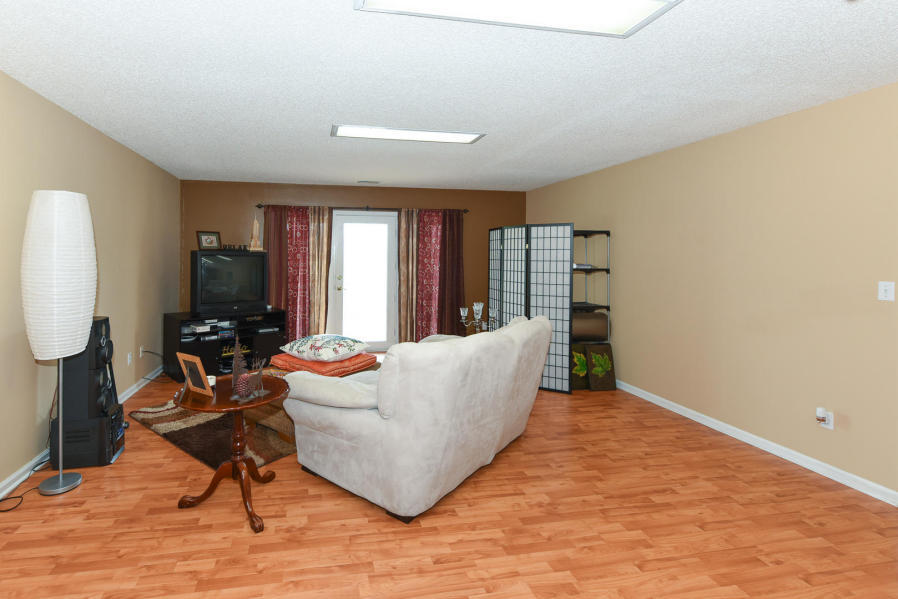 3120 Pineview Road Maryville, TN 37803 - Photo 24 of 31 Downstairs living area