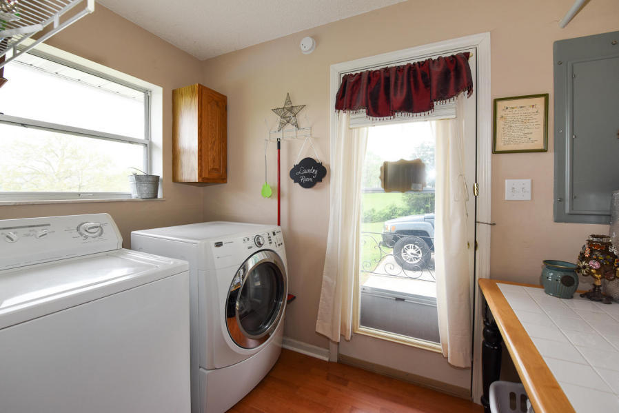 3120 Pineview Road Maryville, TN 37803 - Photo 31 of 31 Laundry Room