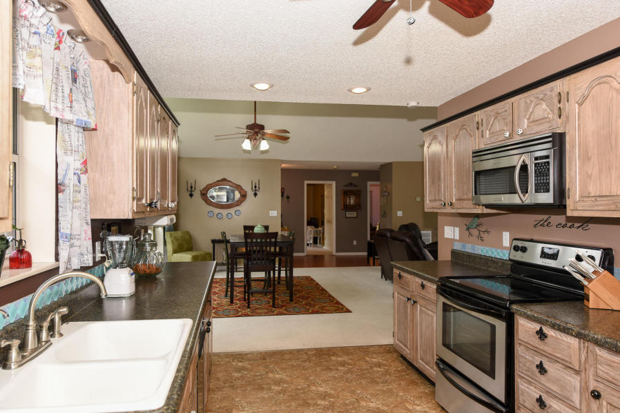3120 Pineview Road Maryville, TN 37803 - Photo 5 of 31 Updated Kitchen