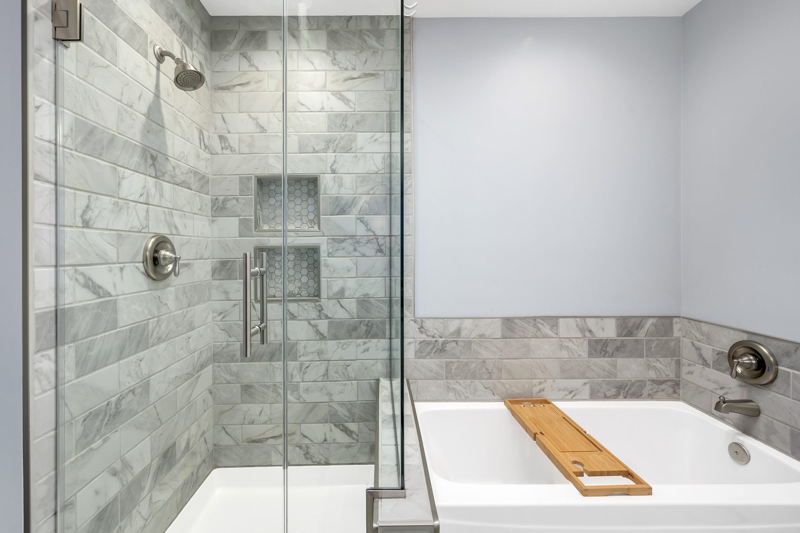 772 Rebecca Lane Bolingbrook, IL 60440 - Photo 19 of 27 a bathroom with a tub