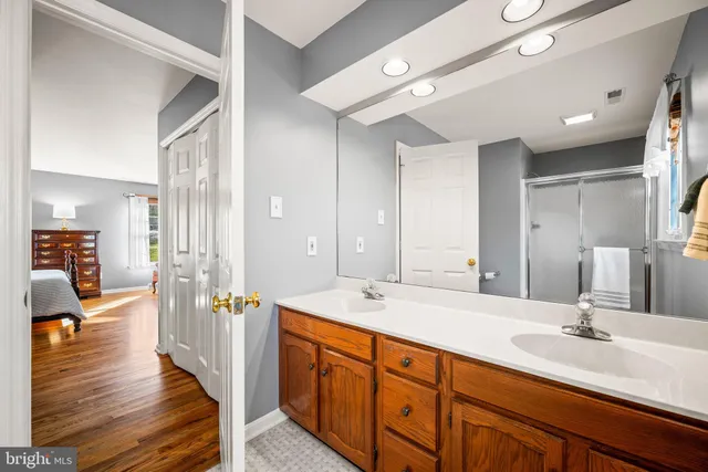 $600,000 | 4 Pierce Lane, Downingtown, PA 19335